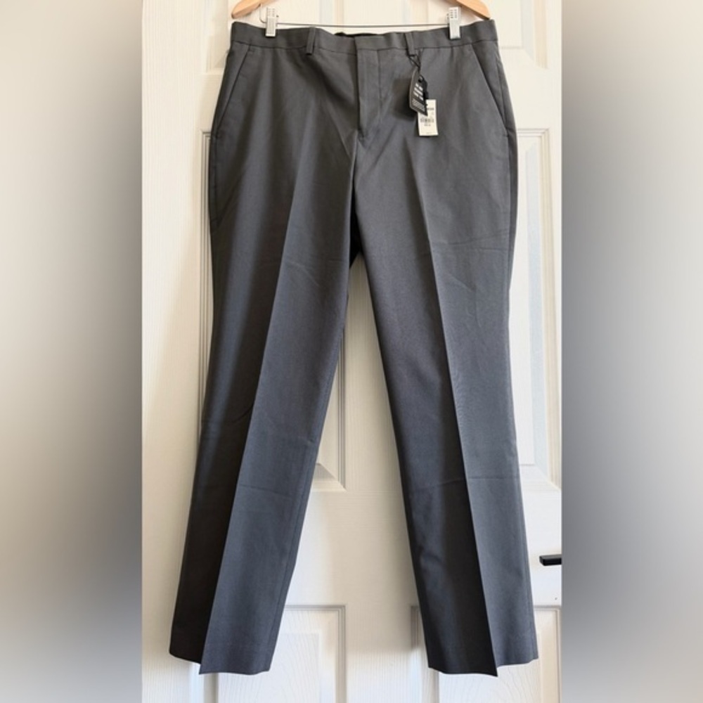 NWT Express Men's Gray Pants
Size 34x30